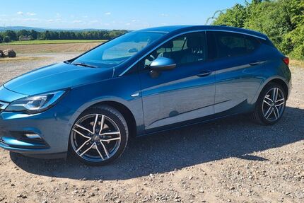 Opel Astra 65.000 km 12.950 € Hüllhorst 32609
