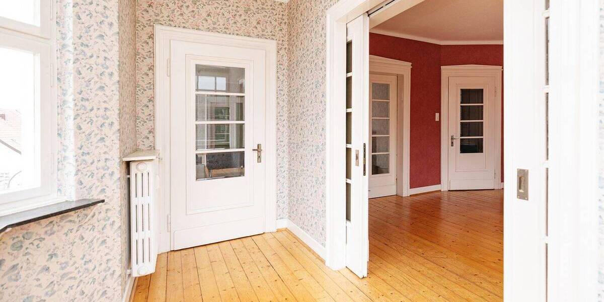 Etagenwohnung Bad Salzuflen Schötmar - 6 Zimmer, 141 m&sup2;, 229.000&euro; | Angebot:26643997