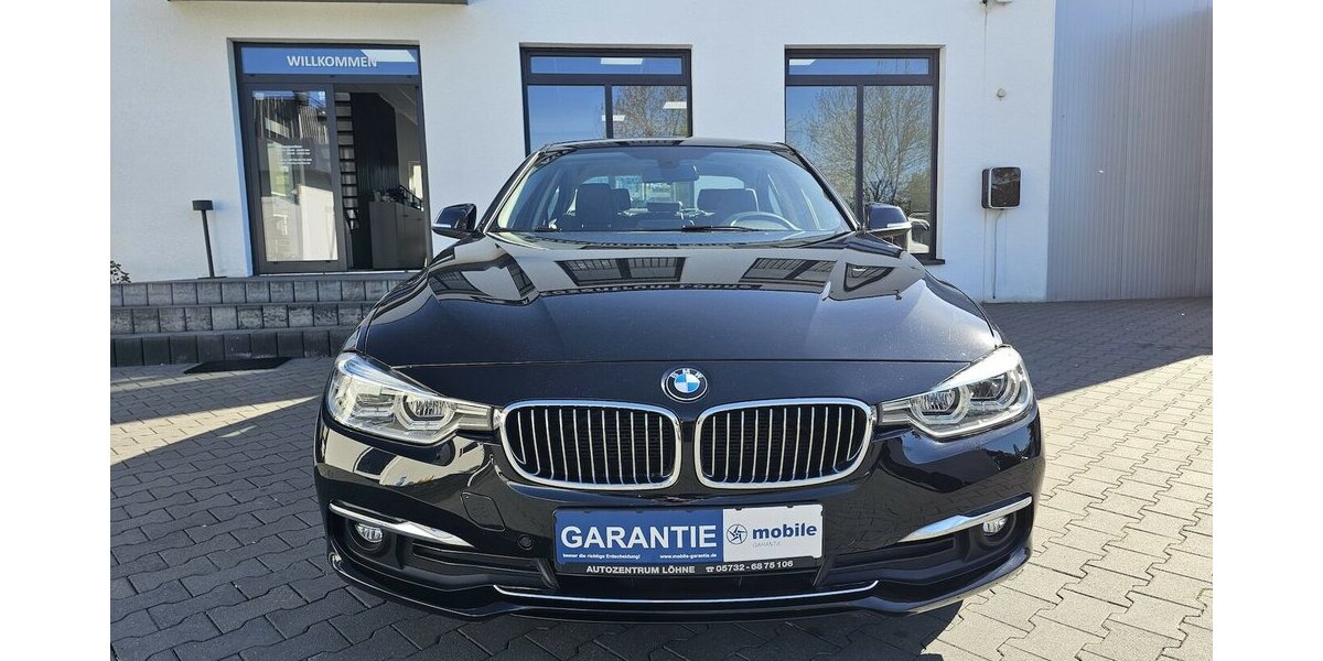 BMW 320d Luxury Line LEDER NAVI LED RFK AUS 1.HAND 53.750 km 22.990 &euro; Löhne 32584