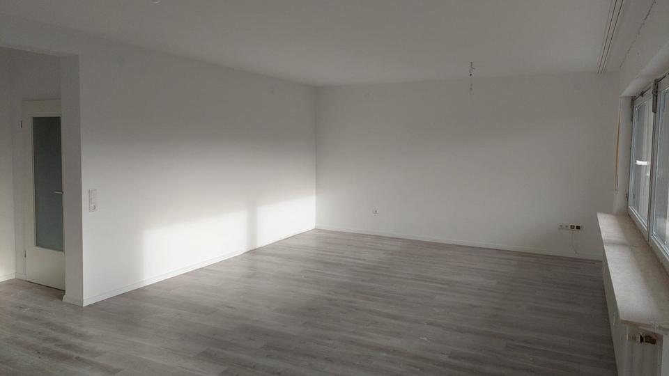 Etagenwohnung Lemgo - 4 Zimmer, 116 m&sup2;, 1.220&euro; | Angebot:25791787