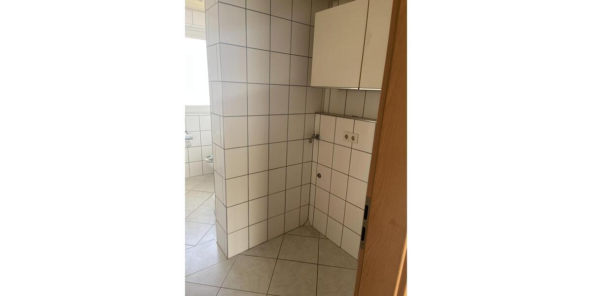 Etagenwohnung Bünde - 3 Zimmer, 75 m&sup2;, 790&euro; | Angebot:25981438