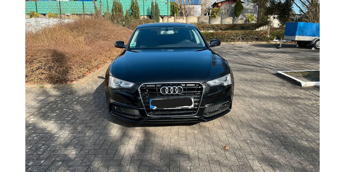 Audi A5 136.000 km 18.100 &euro; Bad Salzuflen 32108