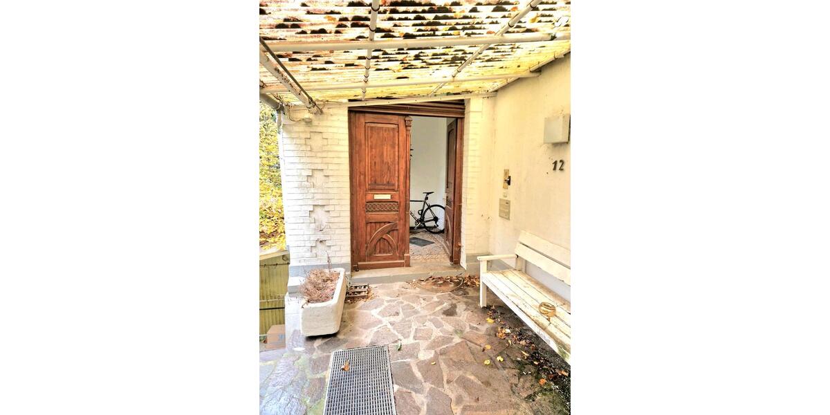 Hochparterre Detmold Hiddesen - 3 Zimmer, 96 m&sup2;, 730&euro; | Angebot:25545135