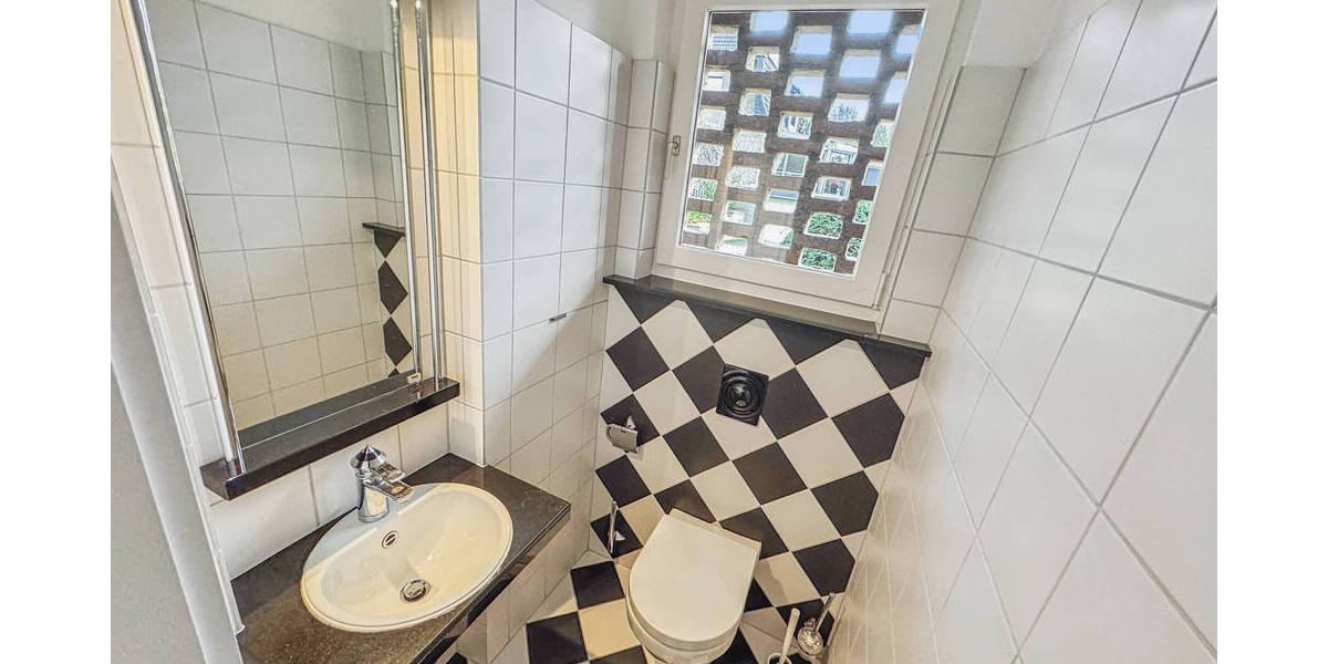 Mehrfamilienhaus, Wohnhaus Hiddenhausen Lippinghausen - 8 Zimmer, 233 m&sup2;, 749.000&euro; | Angebot:23964686