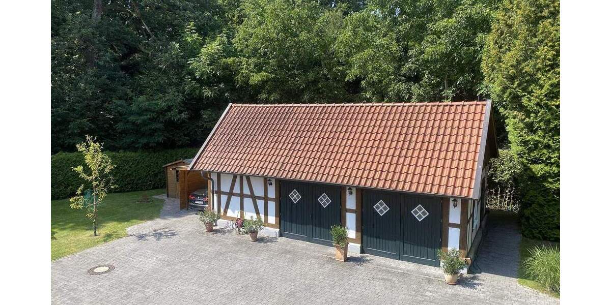 Idyllisches Fachwerkhaus mit Einliegerwohnung & Garten in Sennestadt 5 zimmer
