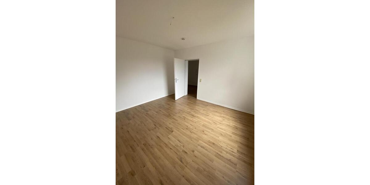 Etagenwohnung Bielefeld Brackwede - 2 Zimmer, 64 m&sup2;, 480&euro; | Angebot:26378363