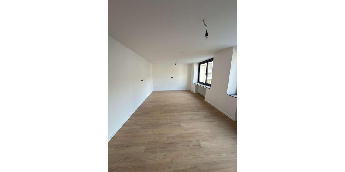Etagenwohnung Bielefeld - 5 Zimmer, 122 m&sup2;, 1.290&euro; | Angebot:26099695
