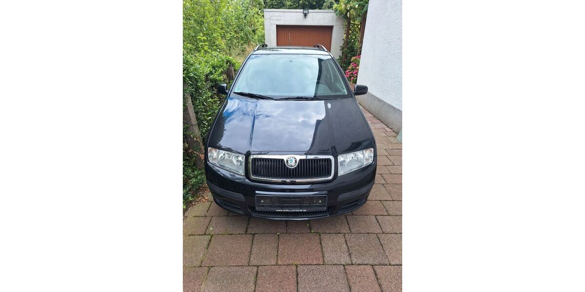Skoda Fabia 147.000 km 2.000 &euro; Bielefeld 33719