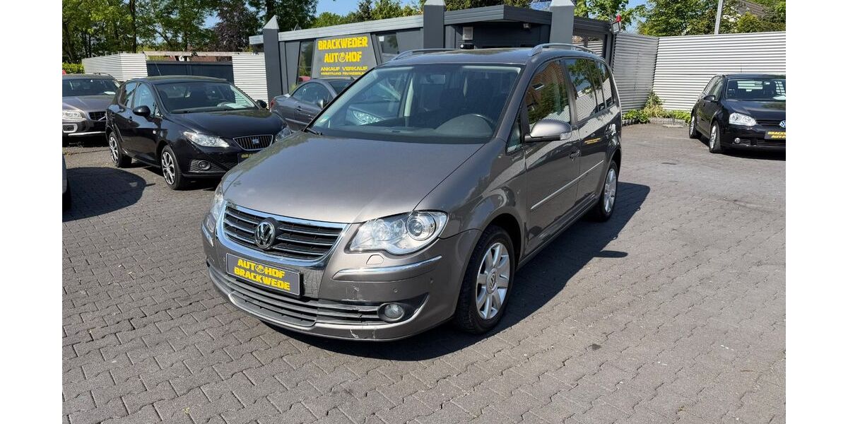 VW Touran 131.000 km 5.950 &euro; Bielefeld 33649
