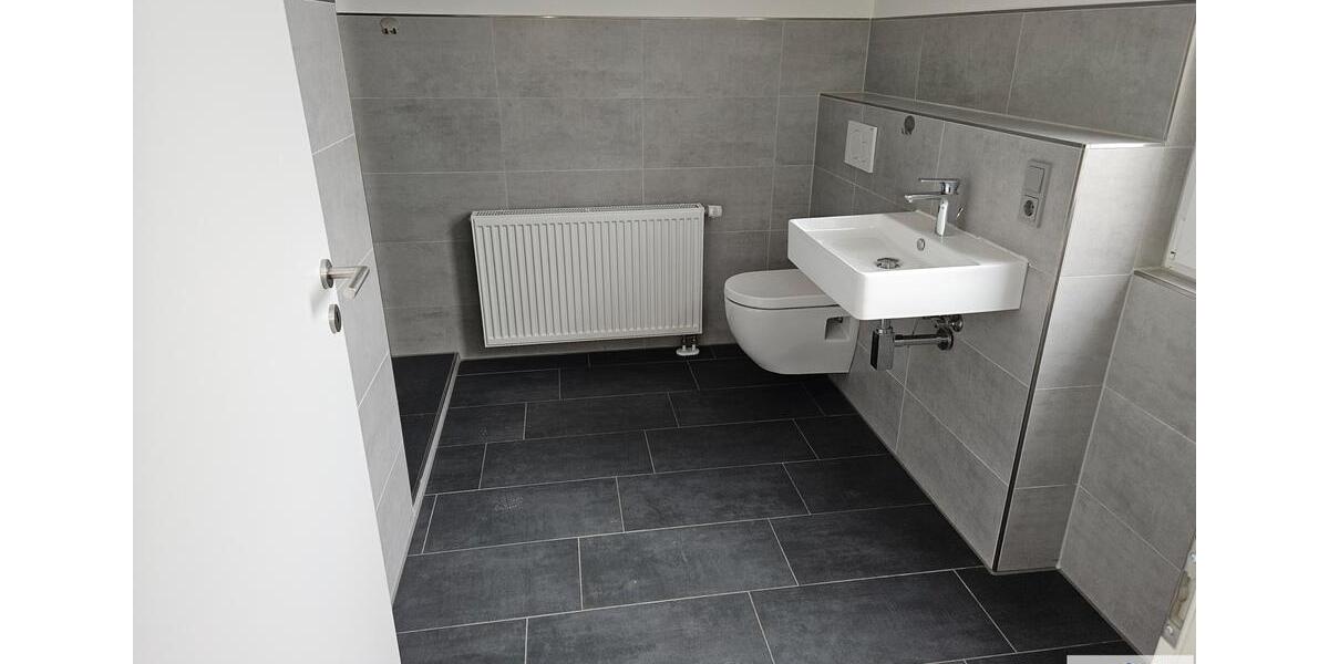 Maisonettenwohnung Bünde - 2.5 Zimmer, 102 m&sup2;, 880&euro; | Angebot:26479418