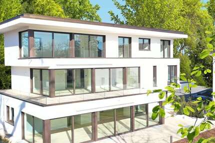 Wohnung Bad Oyenhausen - 5 Zimmer, 217 m&sup2;, 2.600&euro; | Angebot:26918404