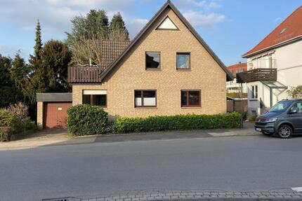 Haus Herford Falkendiek - 7 Zimmer, 198 m&sup2;, 360.000&euro; | Angebot:27096802