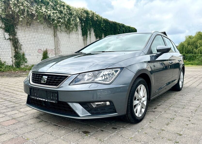 Seat Leon 141.800 km 12.999 € Paderborn 33104