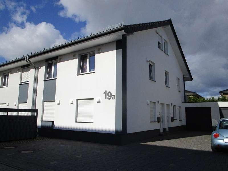 Wohnung zum Kaufen in Delbrück 299.000 € 140 m² 5 zimmer