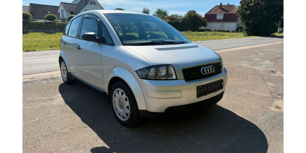 Audi A2 278.284 km 1.650 &euro; Löhne 32583