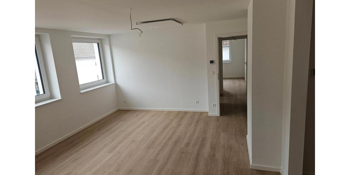 Etagenwohnung Bielefeld Mitte - 4 Zimmer, 80 m&sup2;, 990&euro; | Angebot:26521306