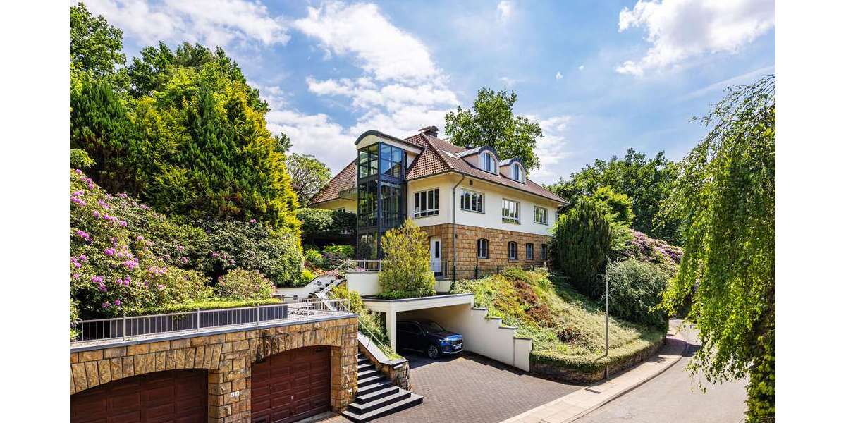 Einfamilienhaus Bielefeld Gadderbaum - 10 Zimmer, 363 m&sup2;, 1.490.000&euro; | Angebot:26163576