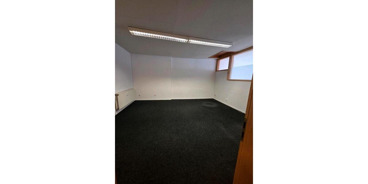 Gewerbeobjekt Bielefeld Brackwede - 1.300&euro; | Angebot:25662920