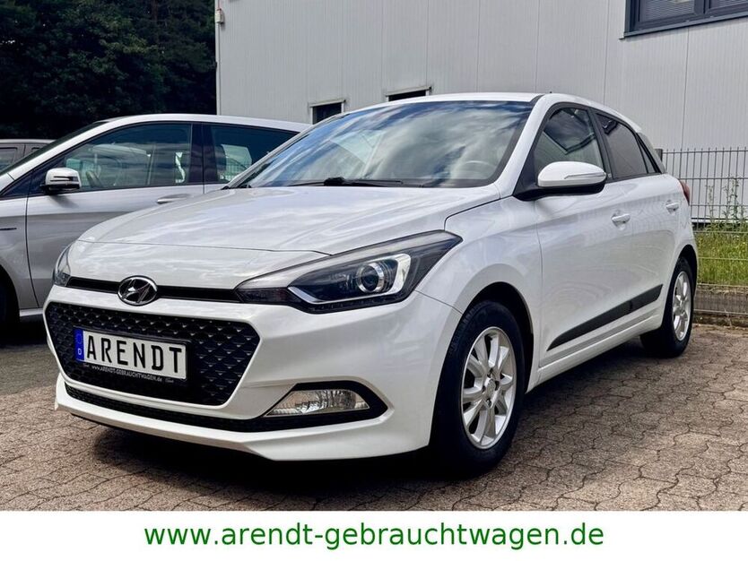 i20