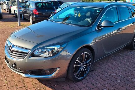 Opel Insignia 136.683 km 10.990 € Halle (Westfalen) 33790