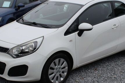 Kia Rio 90.000 km 8.370 &euro; Dissen 49201