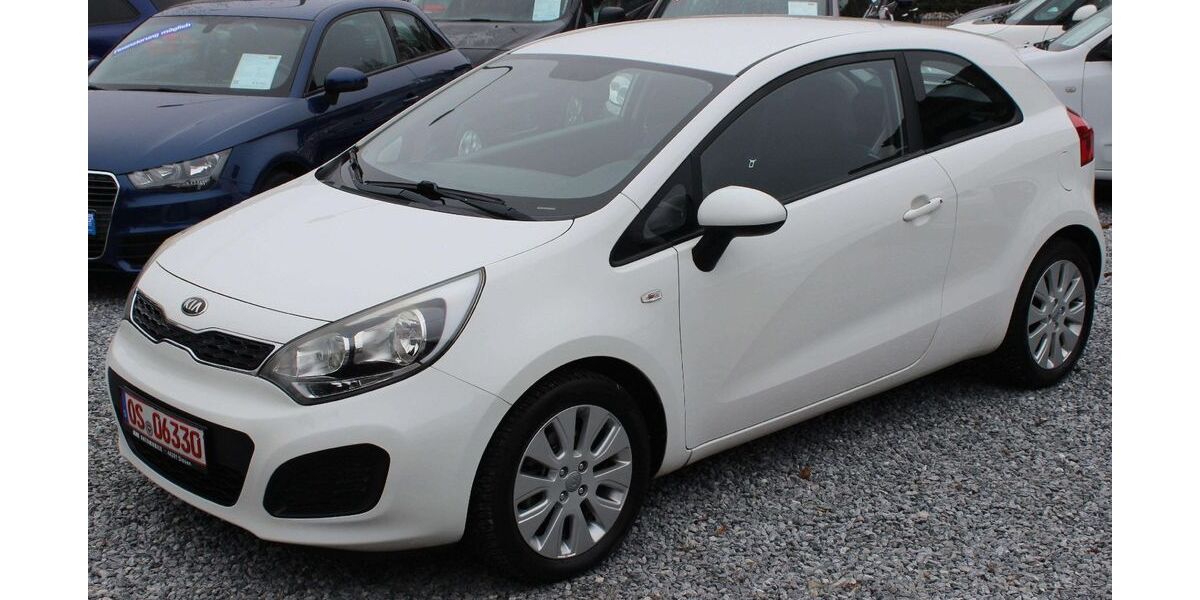 Kia Rio 90.000 km 8.370 &euro; Dissen 49201