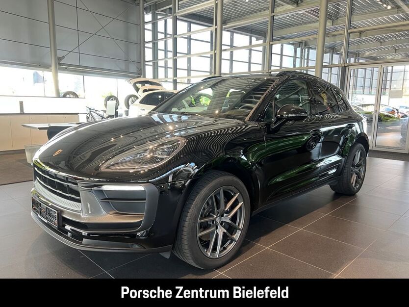 Porsche Macan 17.707 km 79.700 € Bielefeld 33719
