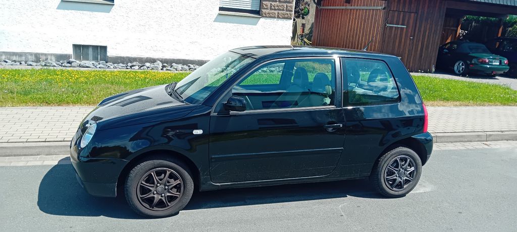 VW Lupo 115.000 km 1.399 &euro; Lage 32791
