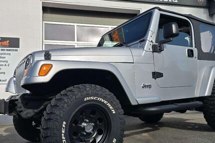 Jeep Wrangler 91.000 km 24.900 &euro; Bielefeld 33649