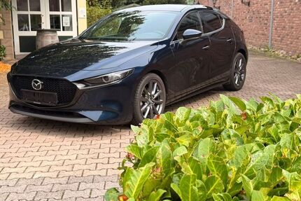 Mazda 3 54.700 km 17.800 &euro; Gütersloh 33335