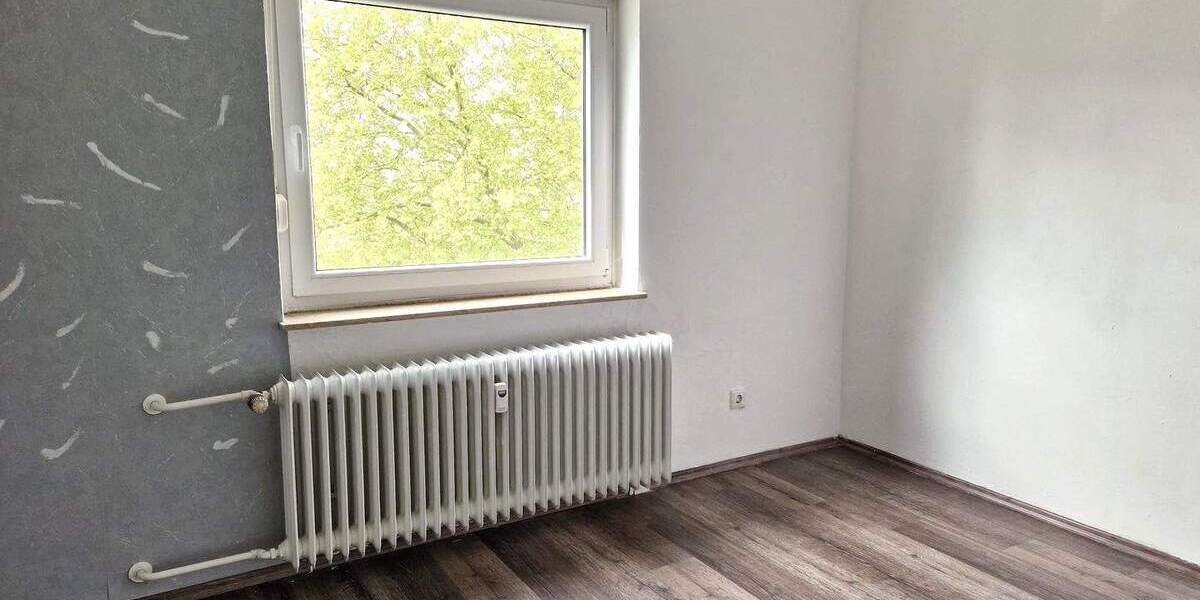 Etagenwohnung Detmold Hakedahl - 4 Zimmer, 82 m&sup2;, 130.000&euro; | Angebot:23159633