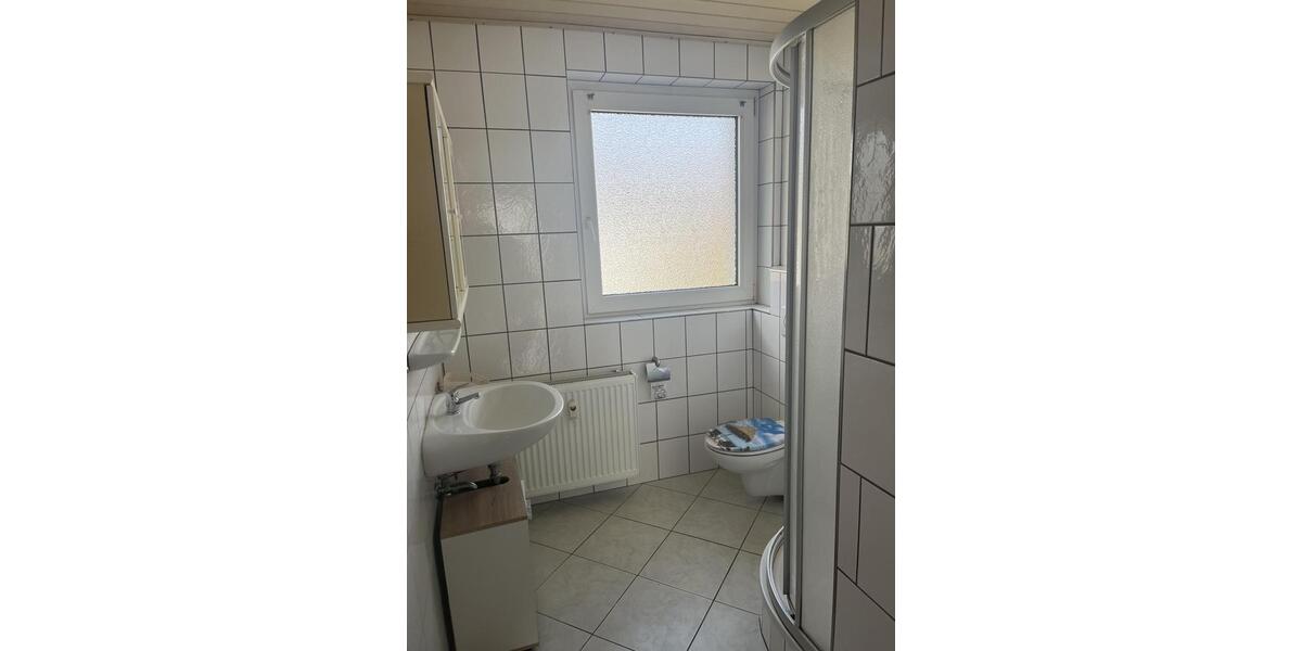 Etagenwohnung Bünde - 3 Zimmer, 75 m&sup2;, 790&euro; | Angebot:25981438