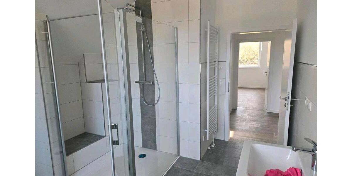 Doppelhaushälfte Löhne - 4 Zimmer, 124 m&sup2;, 425.000&euro; | Angebot:26625643