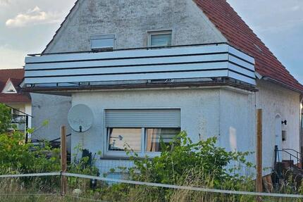 Haus Hüllhorst - 7 Zimmer, 170 m&sup2;, 210.000&euro; | Angebot:27083359