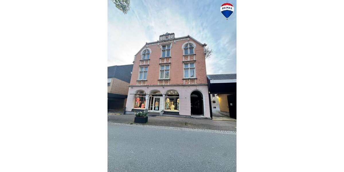 Einfamilienhaus Bad Salzuflen Ehrsen-Breden - 12 Zimmer, 245 m&sup2;, 289.999&euro; | Angebot:27146875