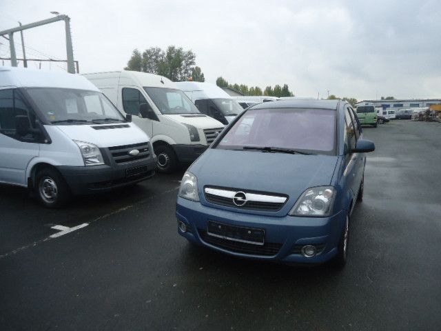 Opel Meriva 181.900 km 2.990 € Paderborn 33104