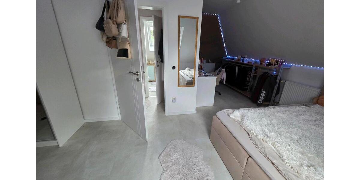 Doppelhaushälfte Hövelhof - 6 Zimmer, 131 m&sup2;, 399.000&euro; | Angebot:25813937