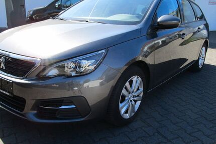 Peugeot 308 63.230 km 11.890 &euro; Verl 33415