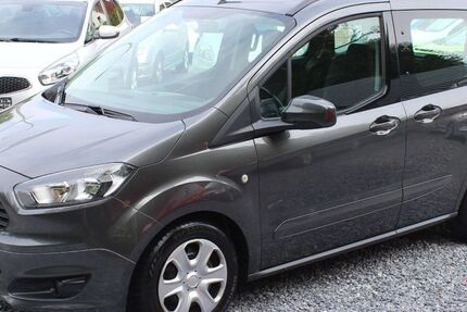 Ford Tourneo Courier 58.000 km 10.890 € Dissen 49201