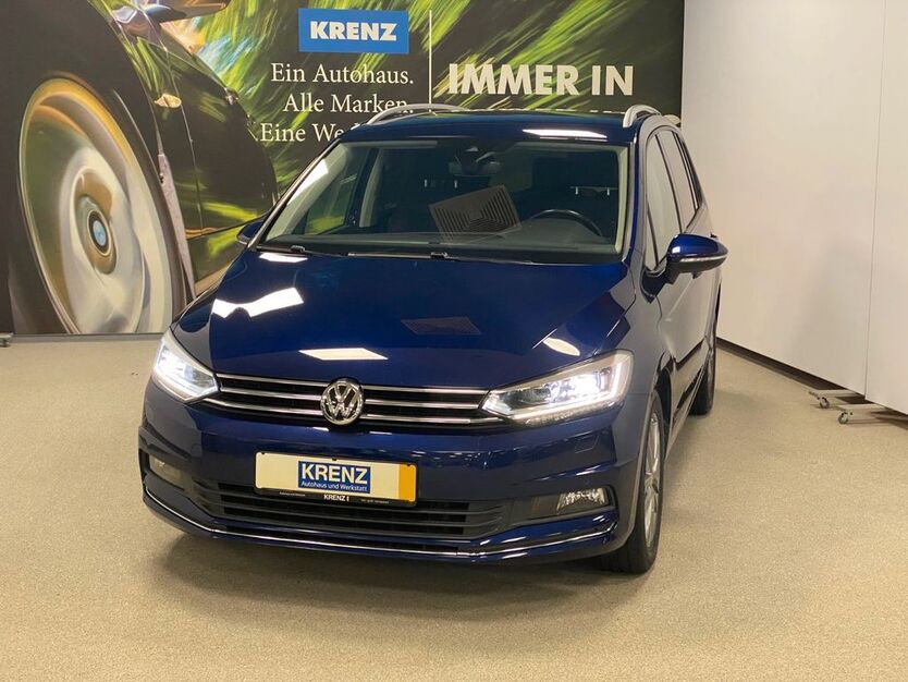 VW Touran 106.792 km 21.990 € Paderborn 33100