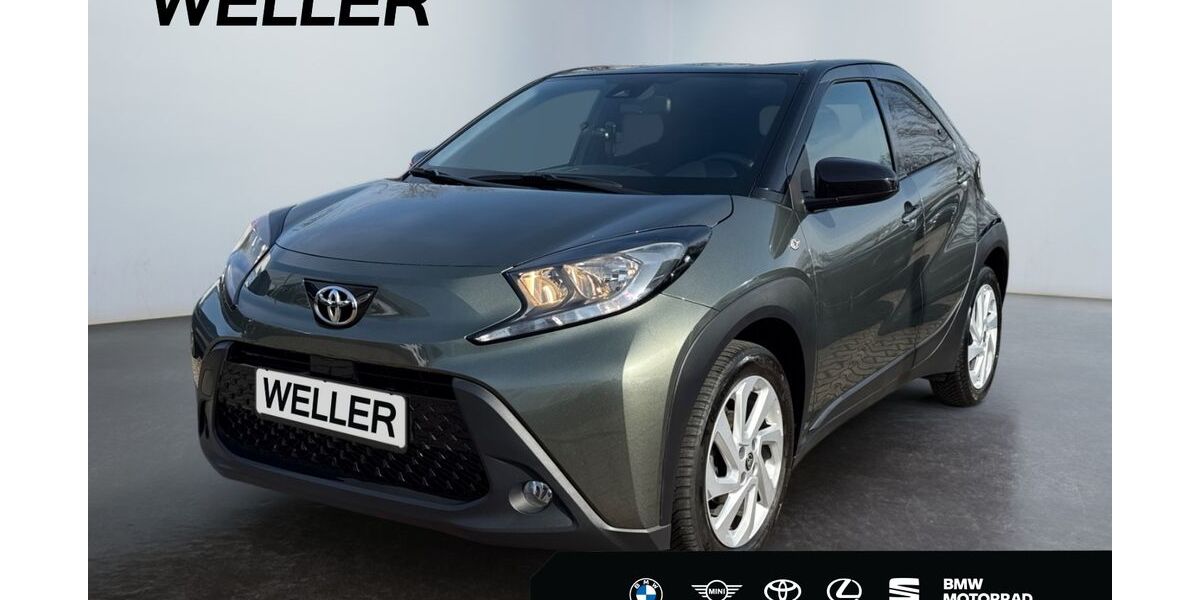Toyota Aygo (X) 66.885 km 13.890 &euro; Bielefeld 33609