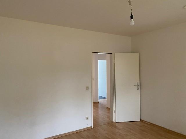 Erdgeschoßwohnung Bielefeld Jöllenbeck - 3 Zimmer, 76 m&sup2;, 579&euro; | Angebot:26358533