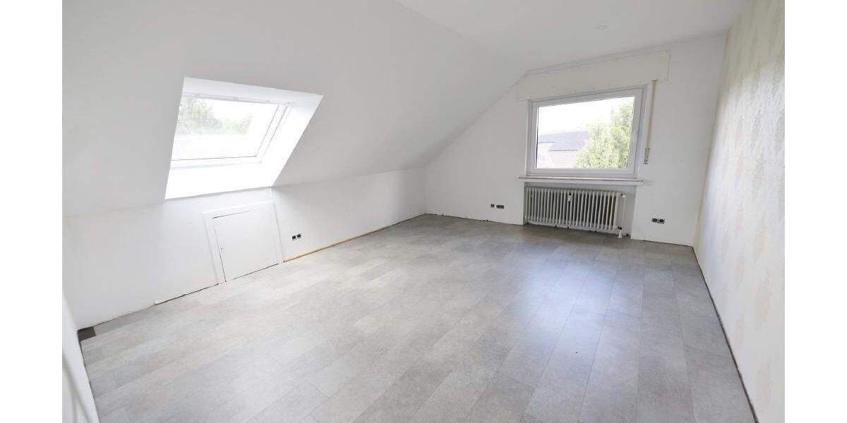 Etagenwohnung Oerlinghausen Lipperreihe - 3 Zimmer, 170 m&sup2;, 199.500&euro; | Angebot:25689538