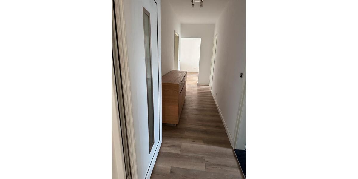3 Zimmer Wohnung mit Balkon in Brackwede 3 zimmer