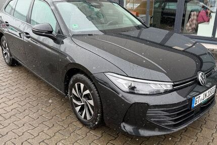 VW Passat Variant 29.364 km 27.980 &euro; Schloß Holte-Stukenbrock 33758