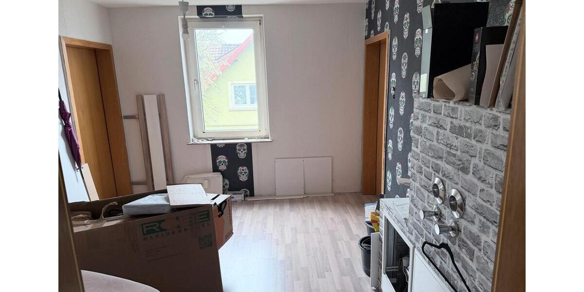 Dachgeschoßwohnung Detmold Hakedahl - 4 Zimmer, 83 m&sup2;, 620&euro; | Angebot:25571225