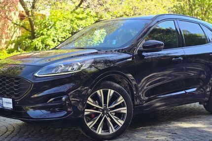 Ford Kuga 88.000 km 21.990 &euro; Borgholzhausen 33829