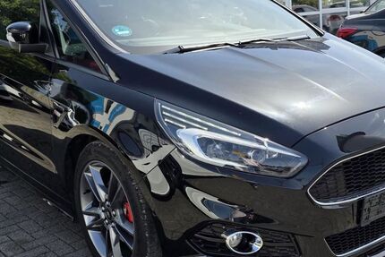 Ford S-Max 144.000 km 17.900 &euro; Bielefeld 33659