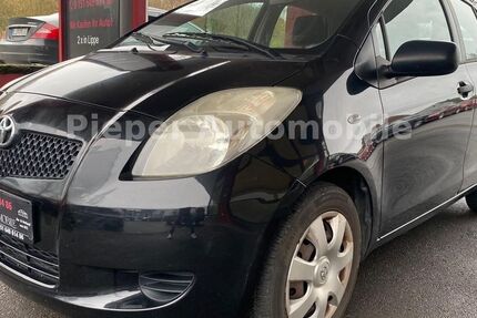 Toyota Yaris 145.000 km 3.490 &euro; Oerlinghausen 33813