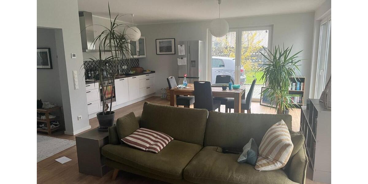 Erdgeschoßwohnung Bad Salzuflen Ehrsen-Breden - 3 Zimmer, 96 m&sup2;, 1.000&euro; | Angebot:26478521